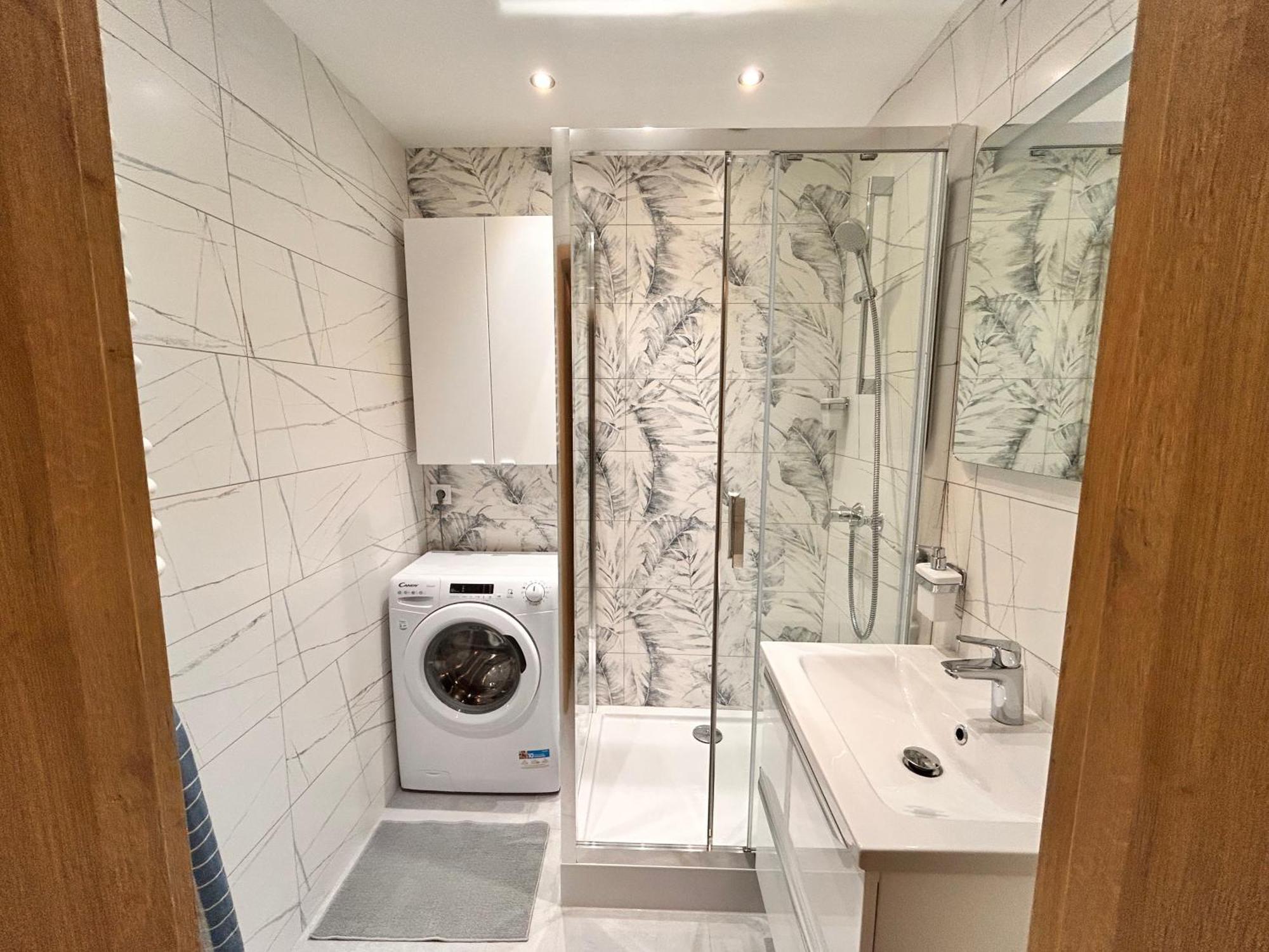 Apartament Tychy Miasto 60M2 Exteriör bild